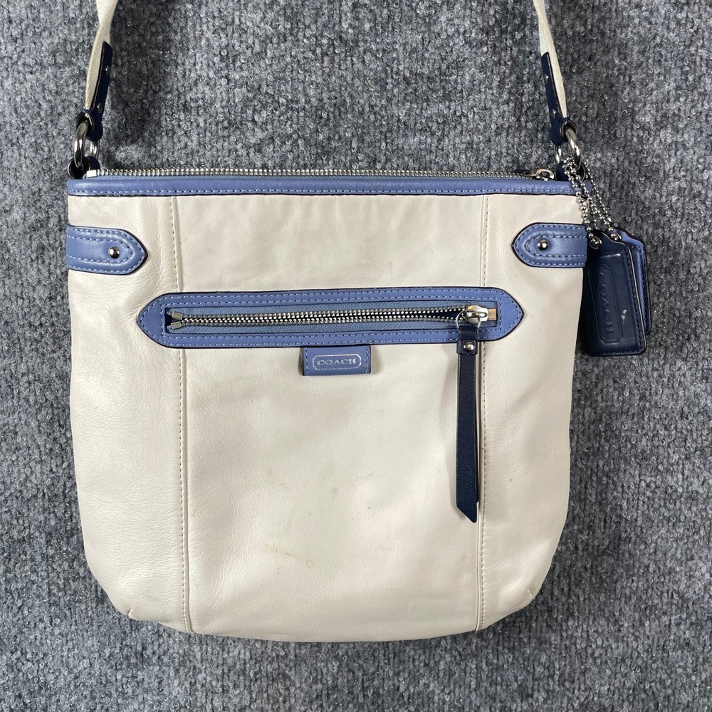 Coach Crossbody Bag Womens Ivory Leather F23943 Daisy Spectator Purse Luxury